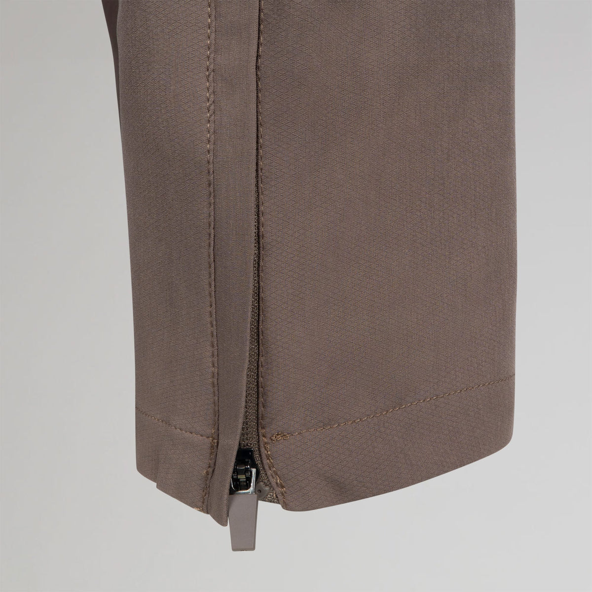 Celtic Crest Men's Cut & Sew Joggers
